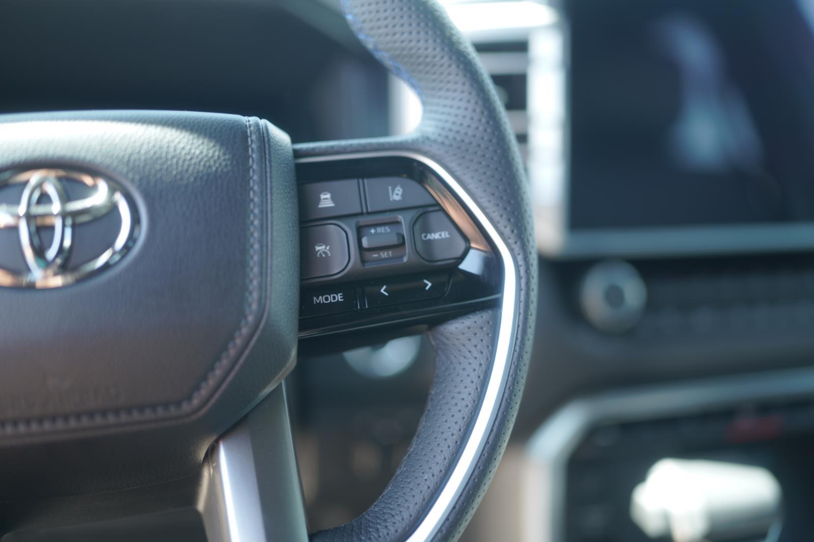 2026 Toyota Tundra Platinum CrewMax photo 16