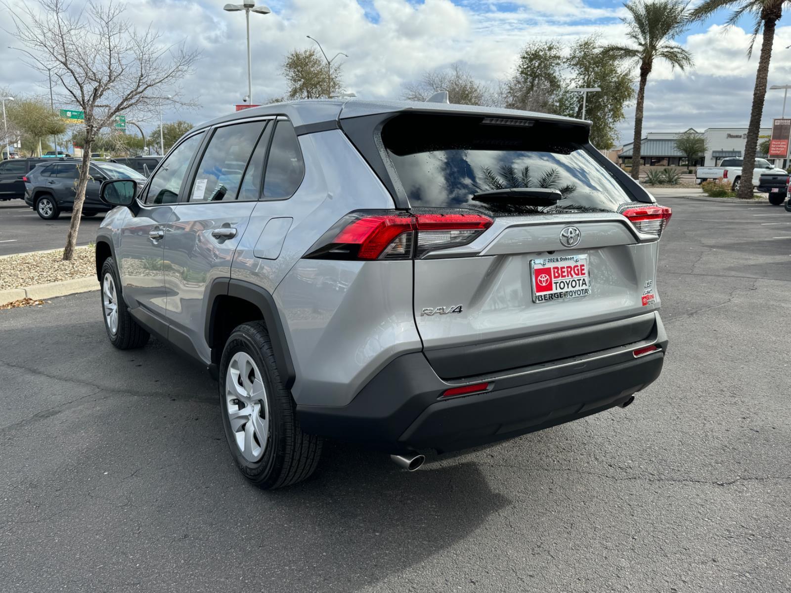 2025 Toyota RAV4 LE photo 3