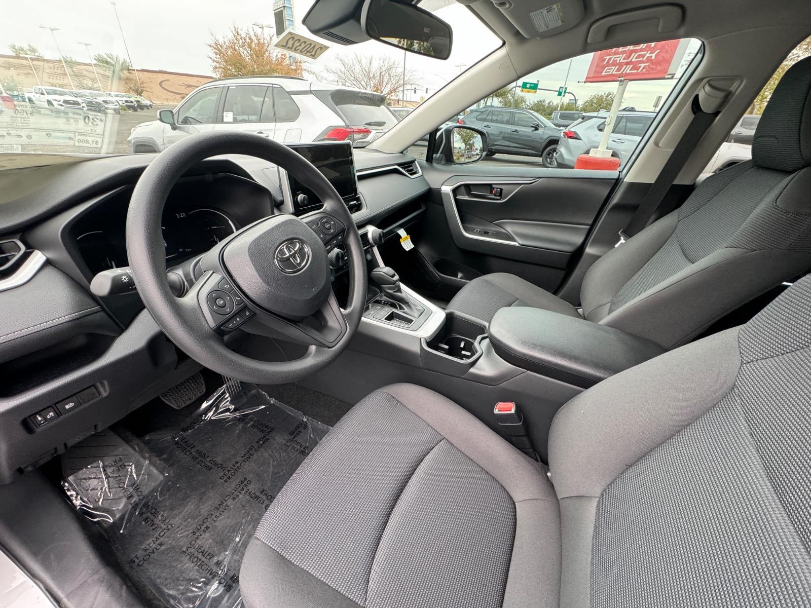 2025 Toyota RAV4 LE photo 15