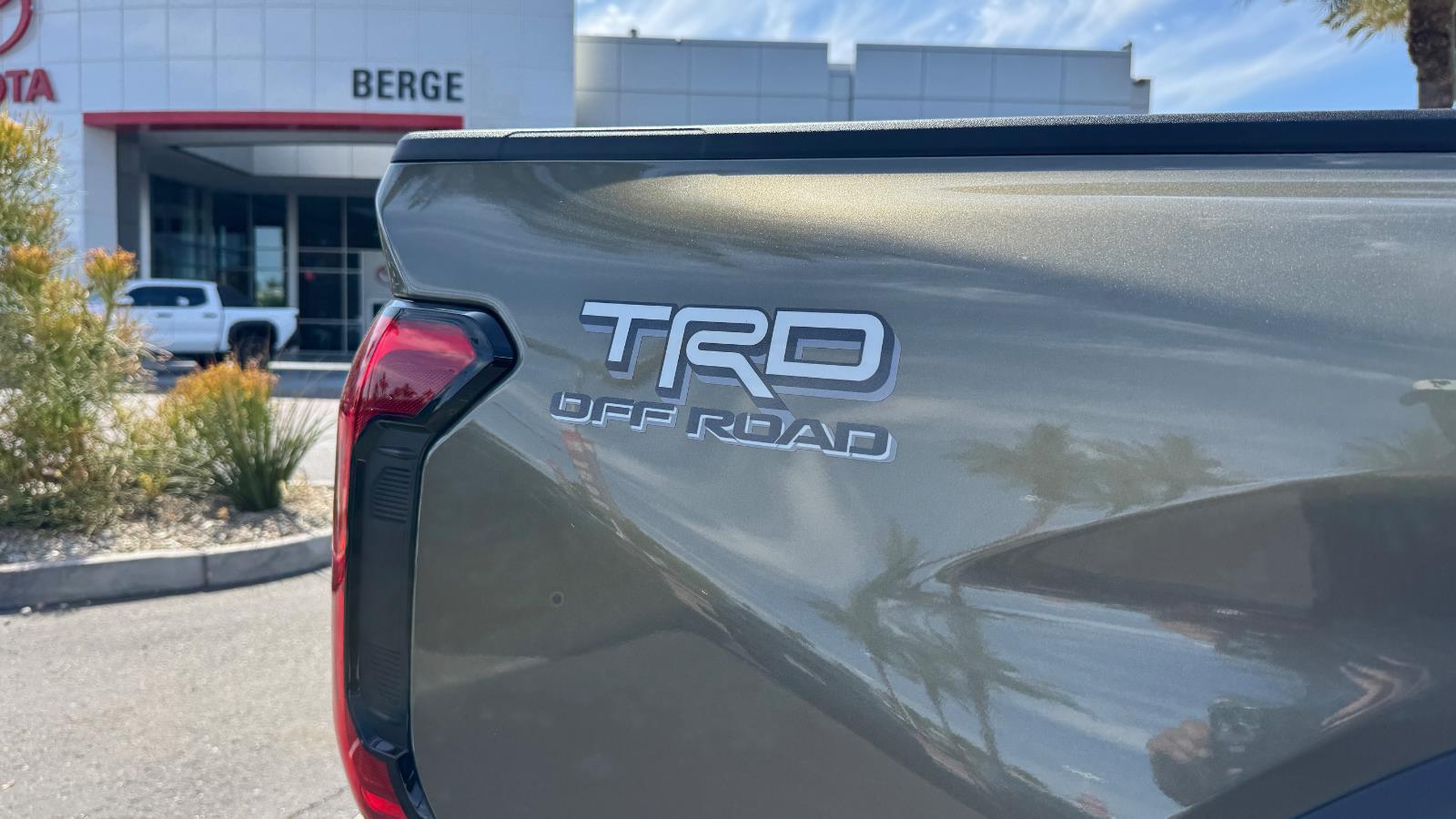 2025 Toyota Tacoma TRD Off-Road Double Cab photo 10