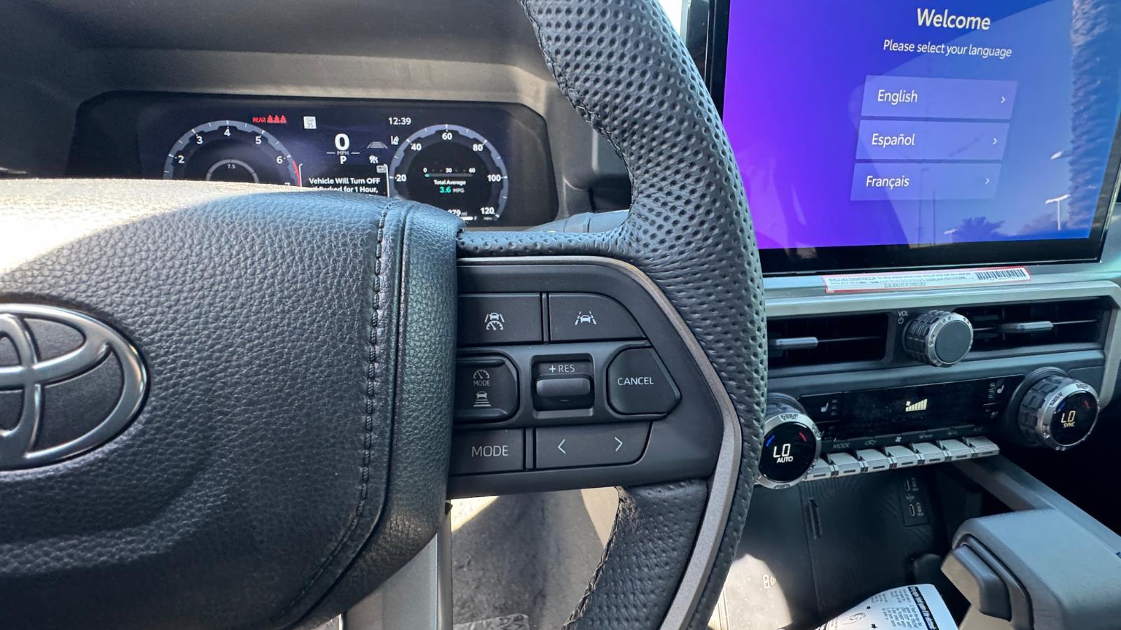 2025 Toyota Tacoma TRD Off-Road Double Cab photo 18