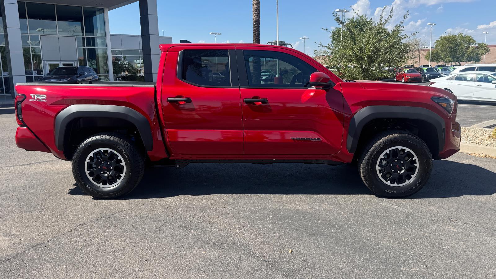 2025 Toyota Tacoma TRD Off-Road Double Cab photo 6