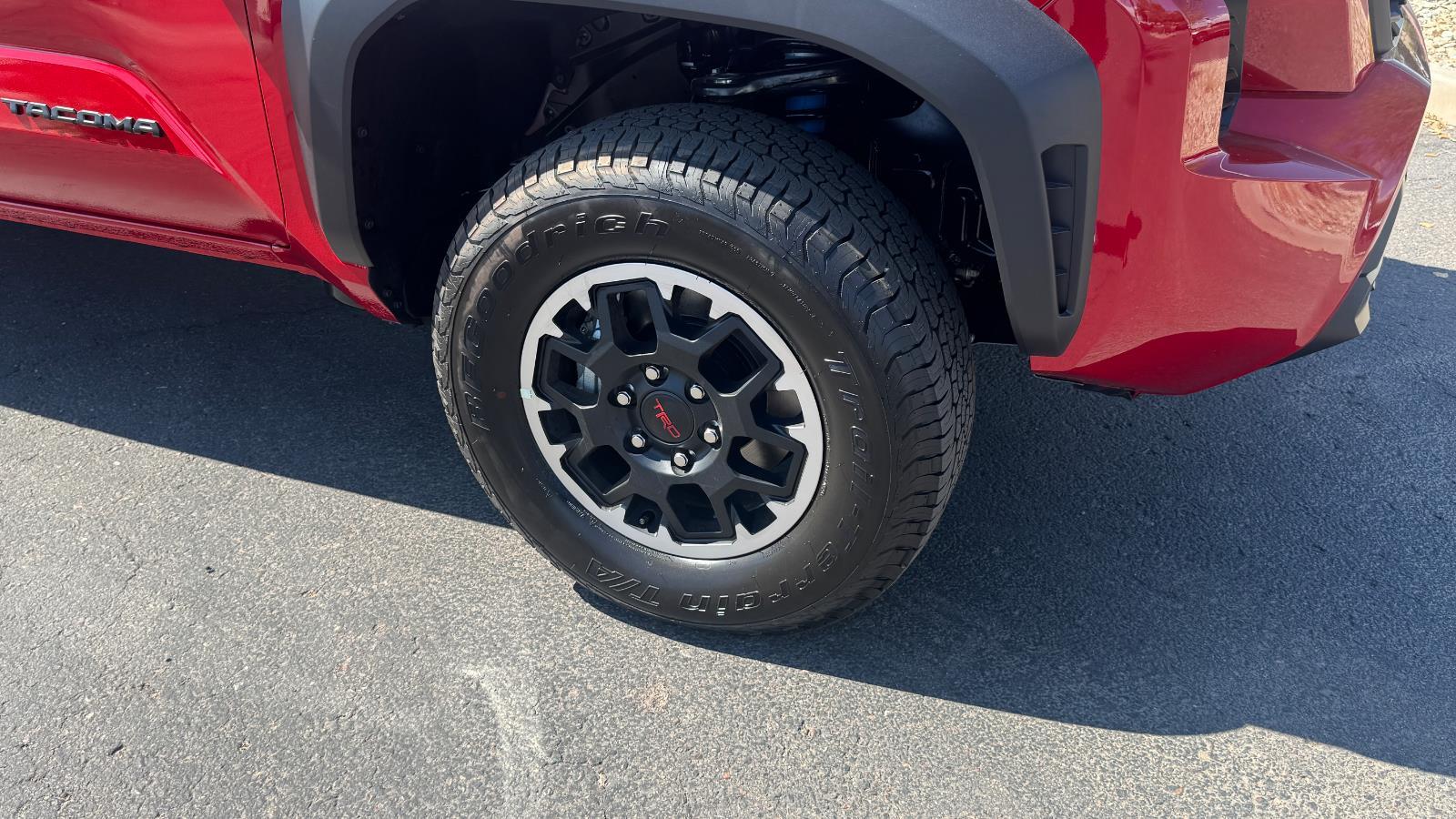 2025 Toyota Tacoma TRD Off-Road Double Cab photo 7