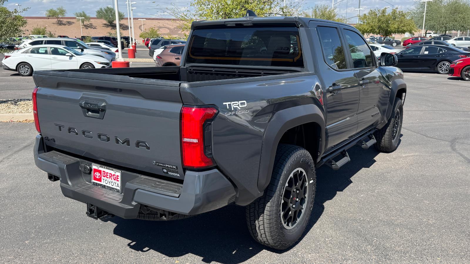 2025 Toyota Tacoma TRD Off-Road Double Cab photo 5