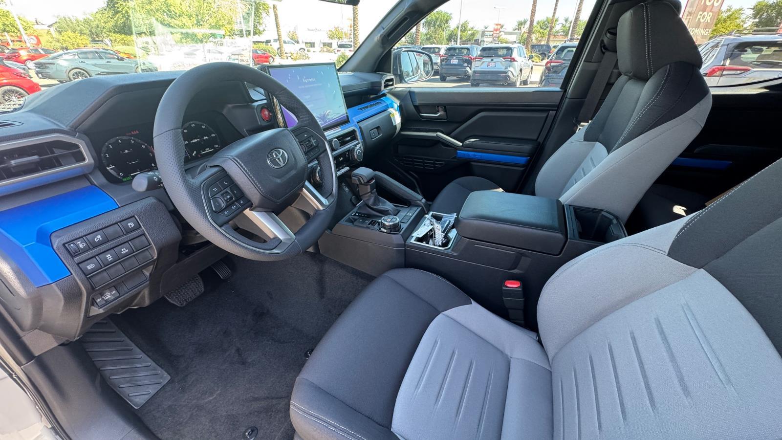 2025 Toyota Tacoma TRD Off-Road Double Cab photo 14