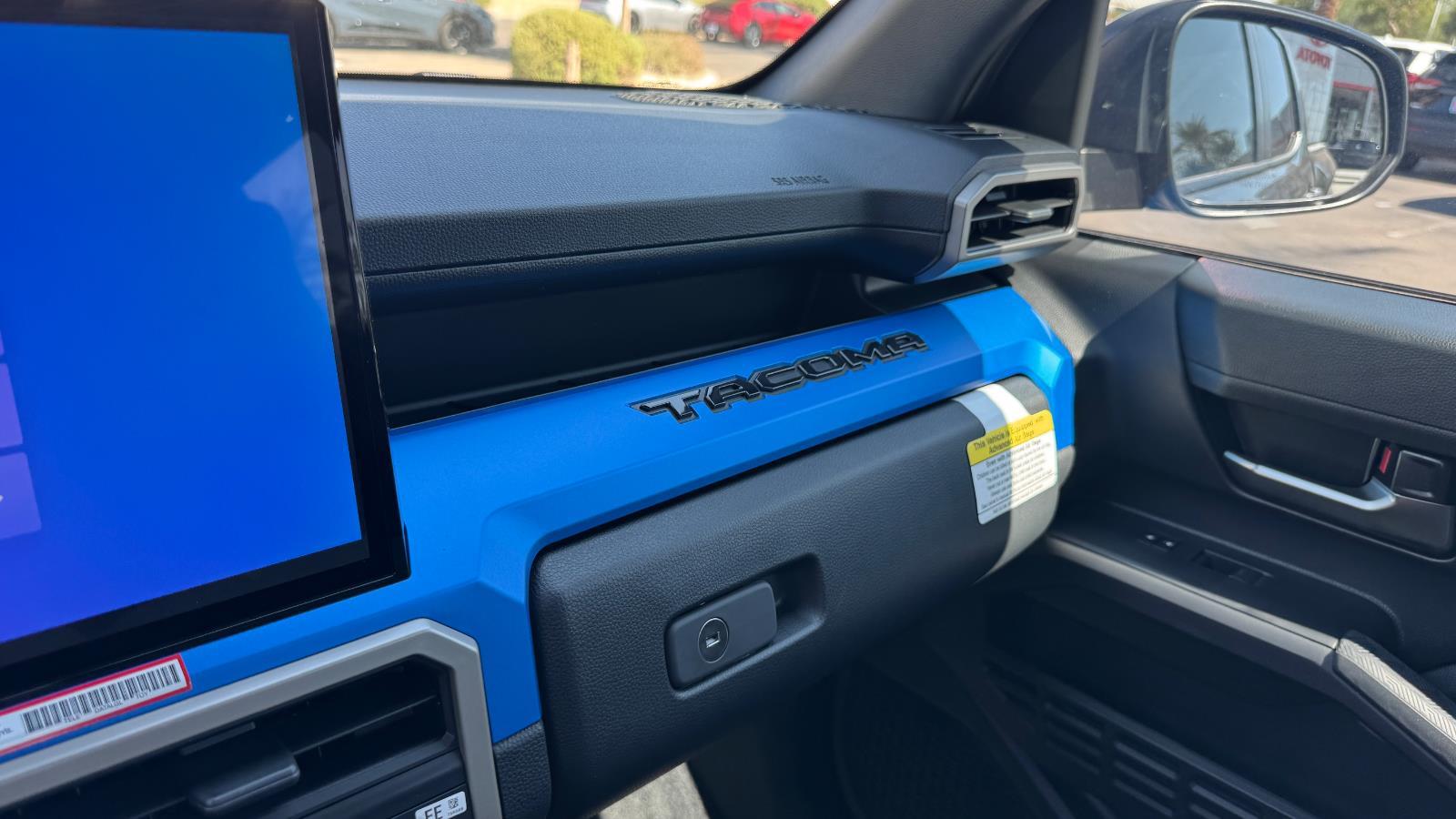 2025 Toyota Tacoma TRD Off-Road Double Cab photo 24