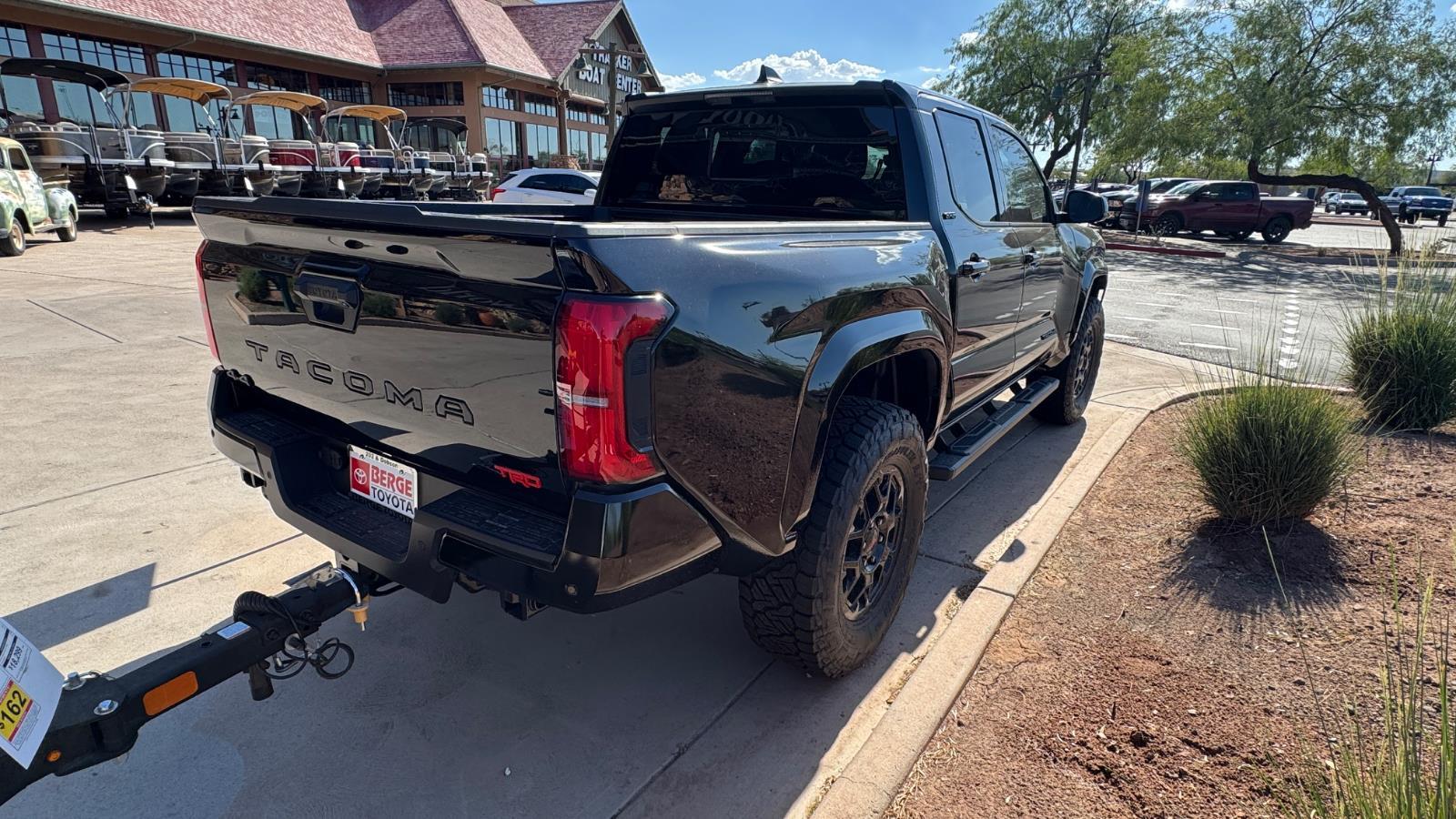 2025 Toyota Tacoma SR5 Double Cab photo 4