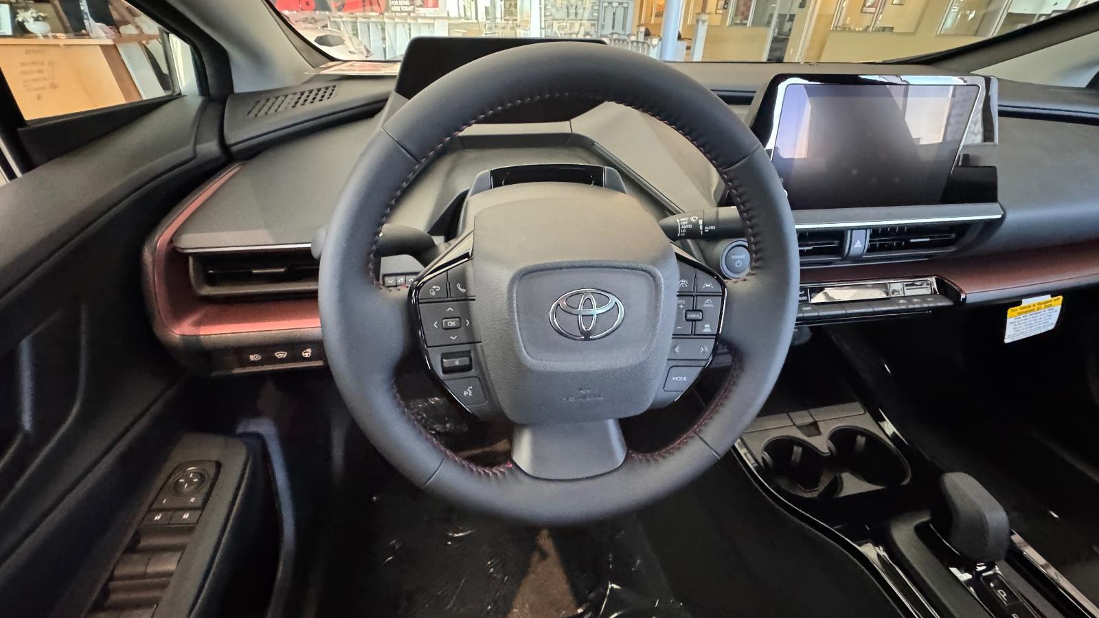2026 Toyota Prius Plug-in Hybrid SE photo 14