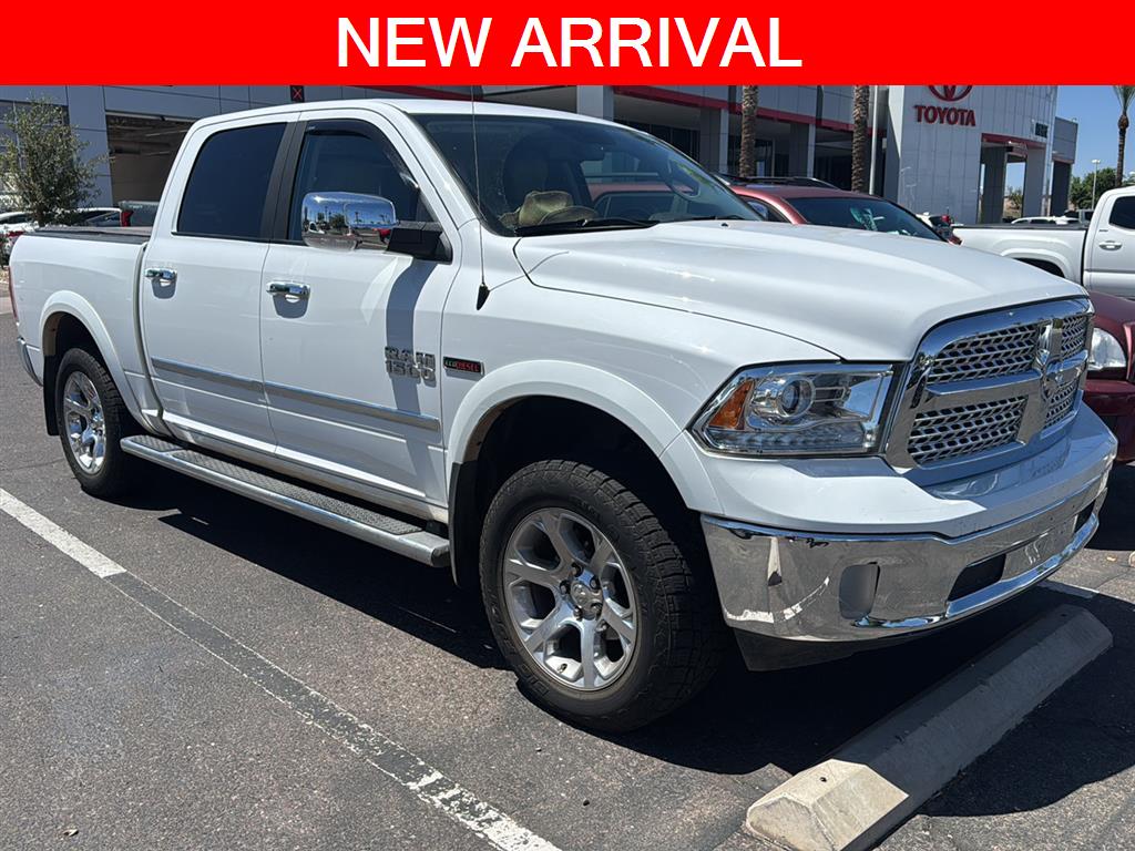 2018 RAM 1500 Laramie 4x4 Crew Cab 5'7's photo