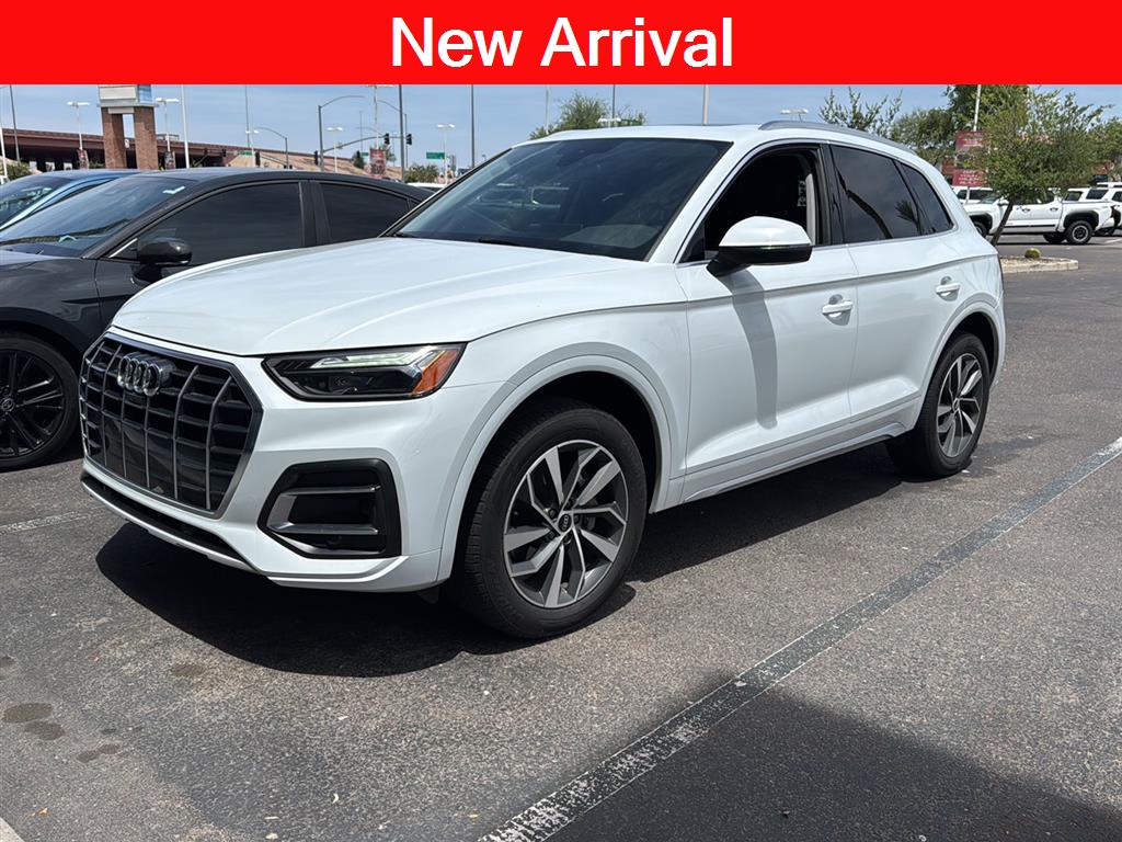 2021 Audi Q5 45 Premium Plus's photo