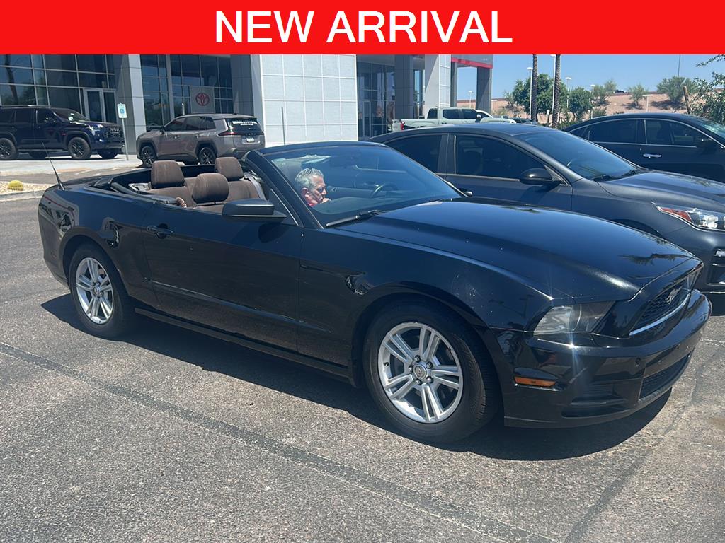 Black 2013 Ford Mustang V6 Premium Convertible RWD Convertible Rear-Wheel Drive 6-Speed Automatic