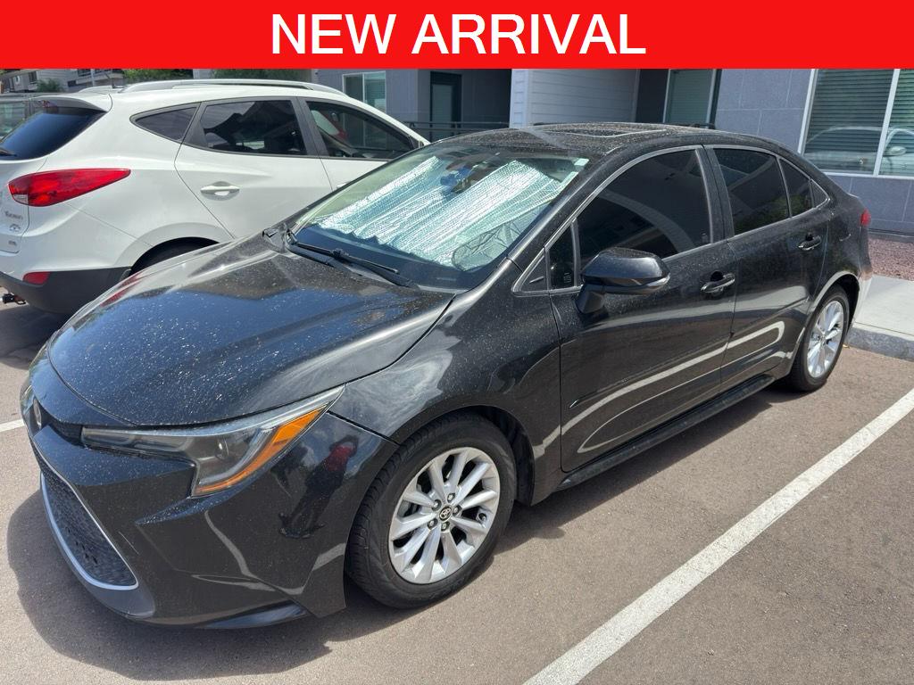 2020 Toyota Corolla XLE AT's photo