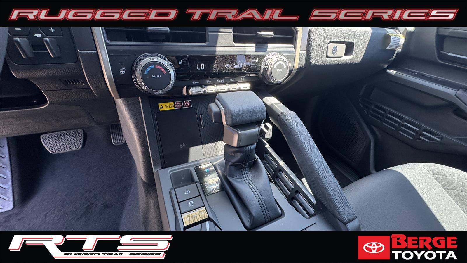 2025 Toyota Tacoma SR5 Double Cab photo 14