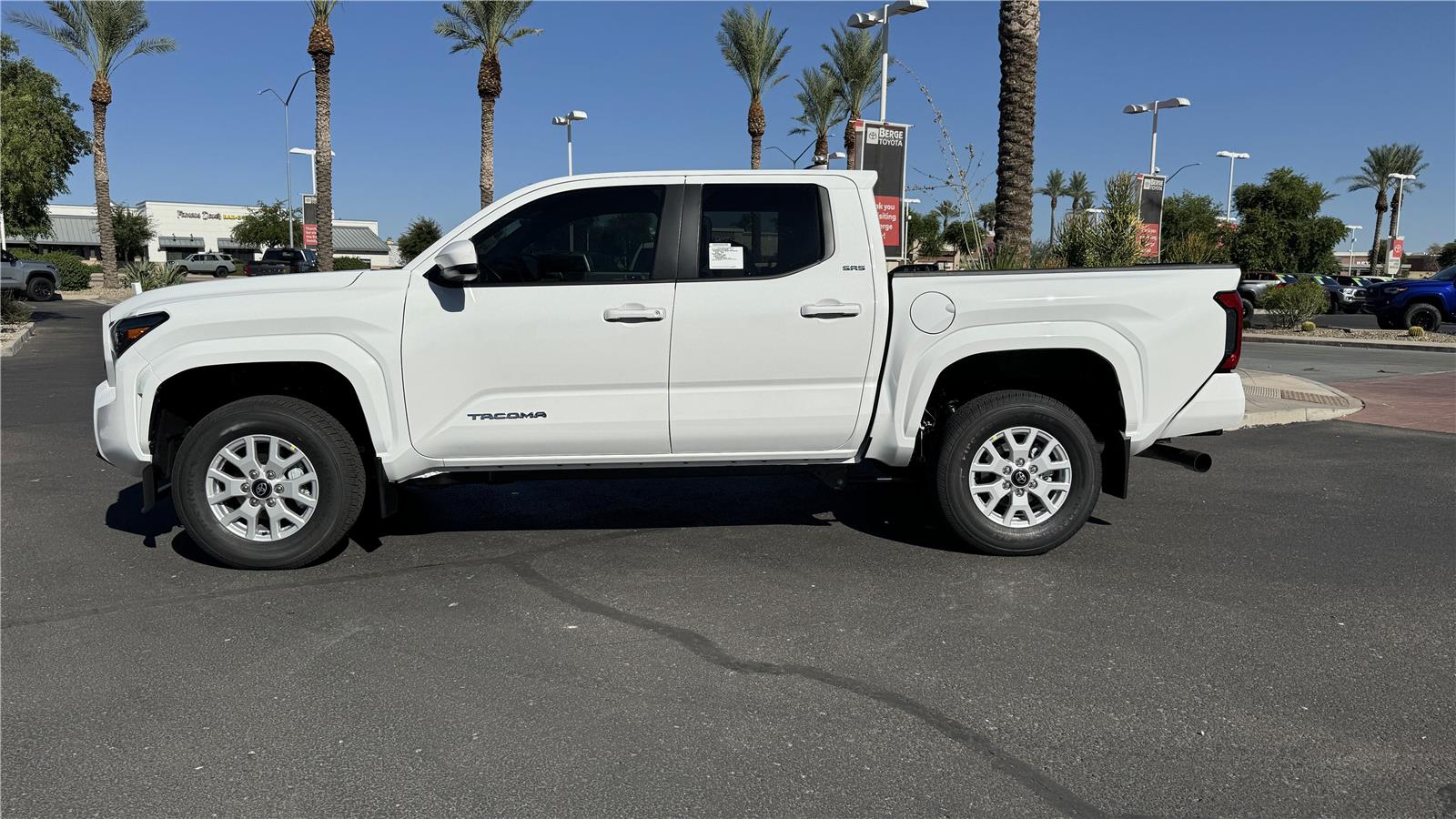 2025 Toyota Tacoma SR5 Double Cab photo 3