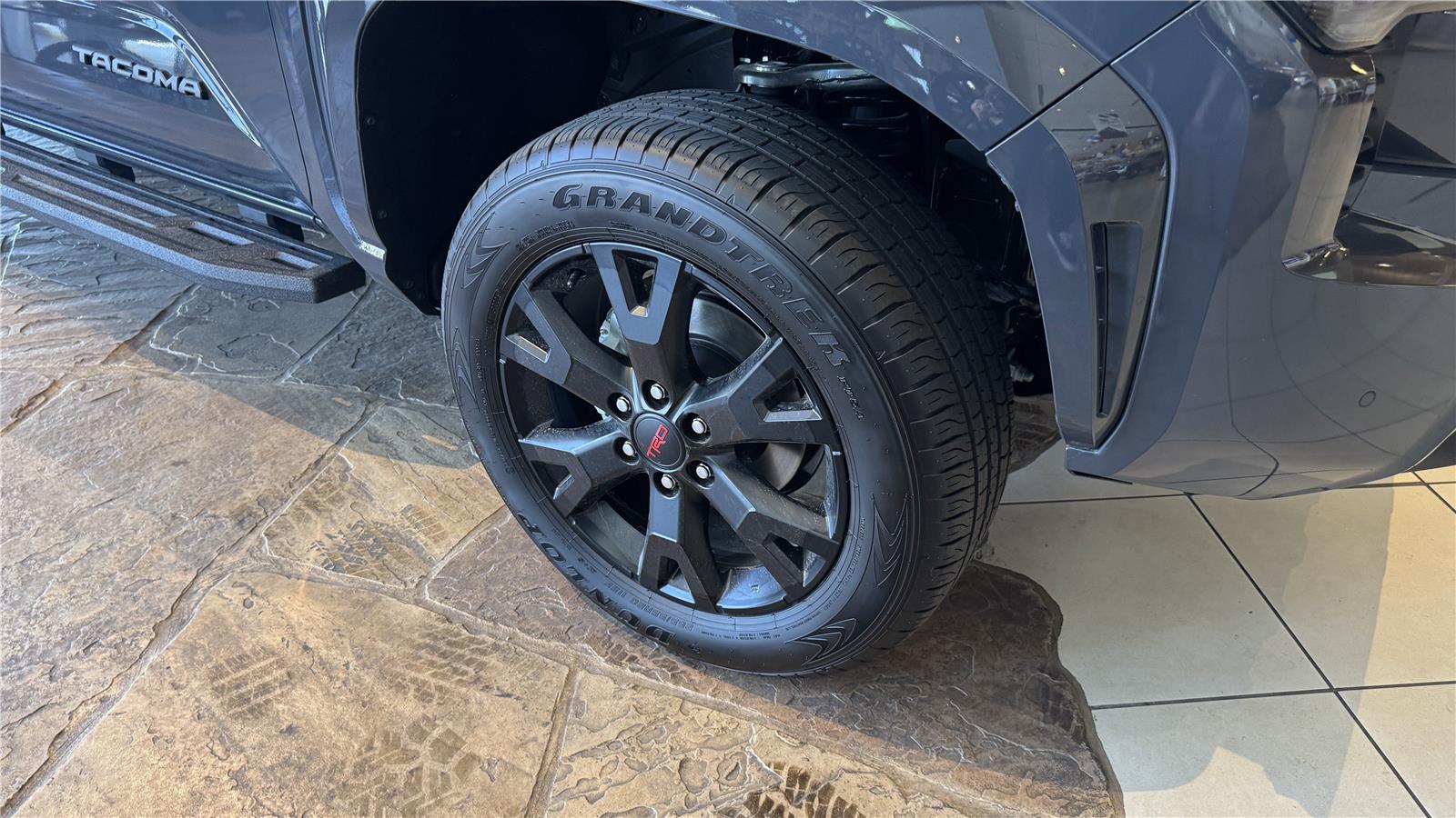 2025 Toyota Tacoma SR5 Double Cab photo 2