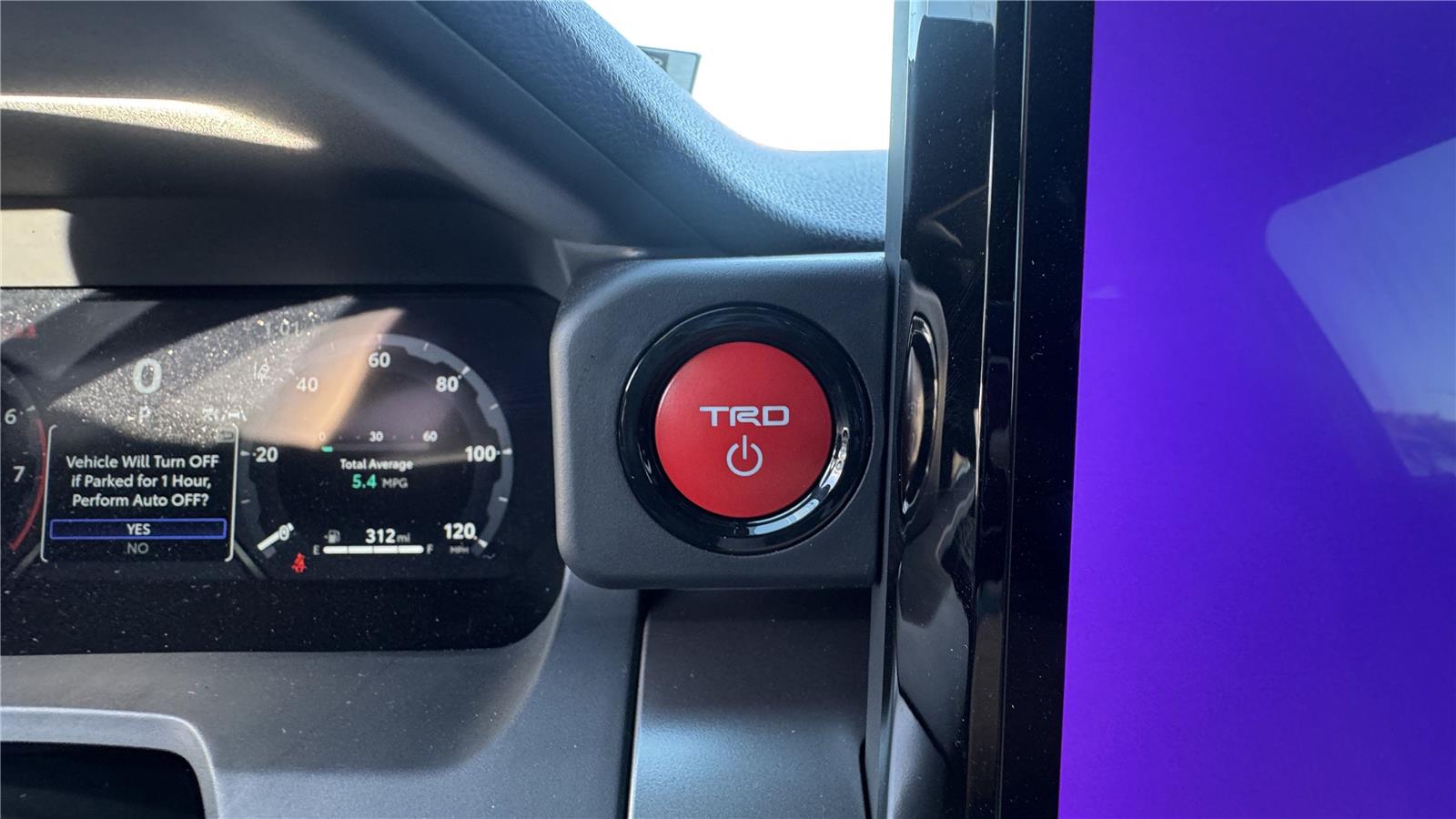 2025 Toyota Tacoma TRD Off-Road Double Cab photo 18