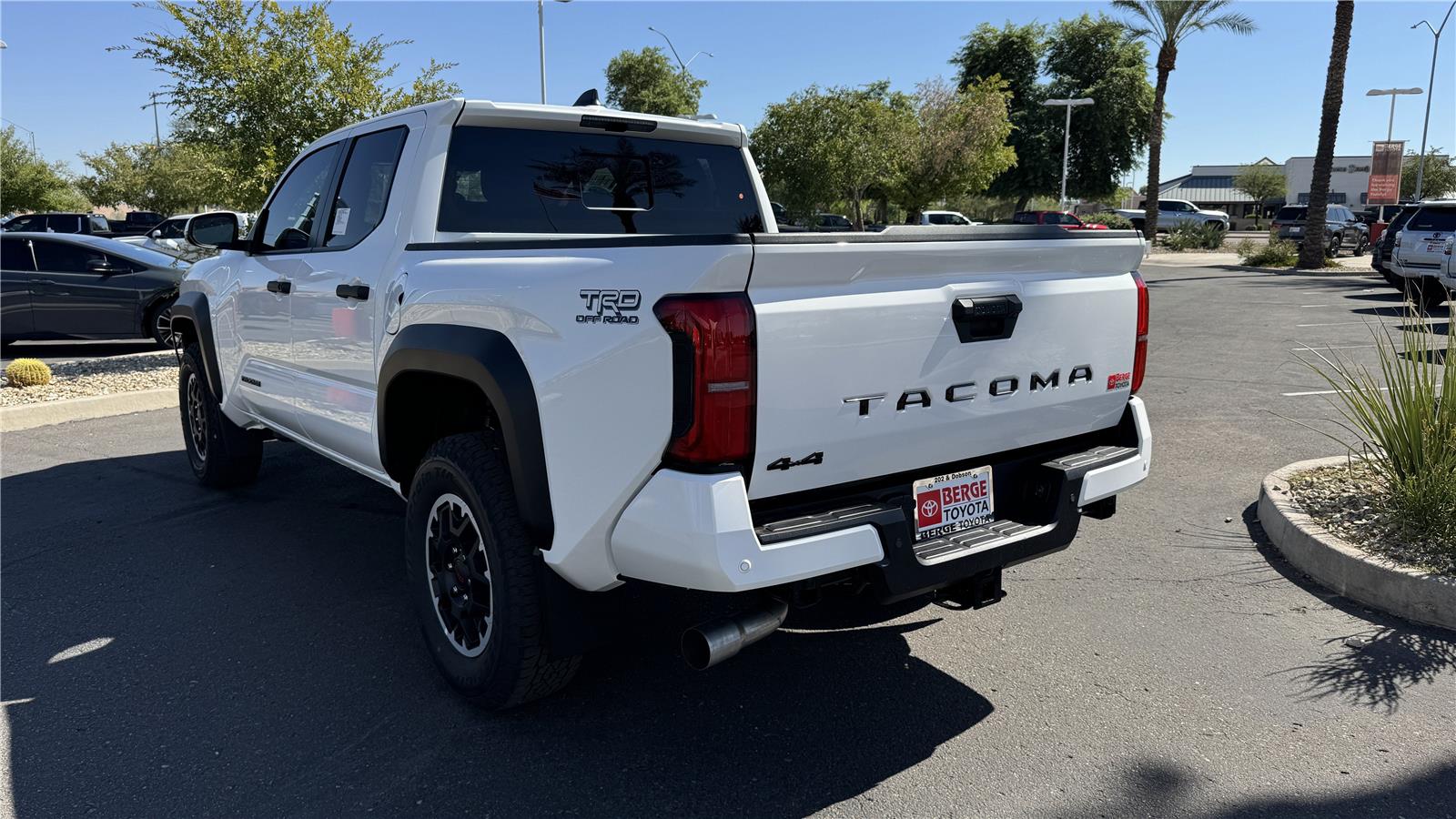 2025 Toyota Tacoma TRD Off-Road Double Cab photo 4