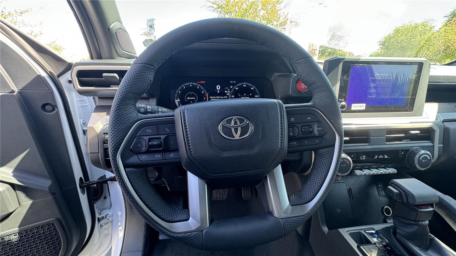 2025 Toyota Tacoma TRD Off-Road Double Cab photo 17
