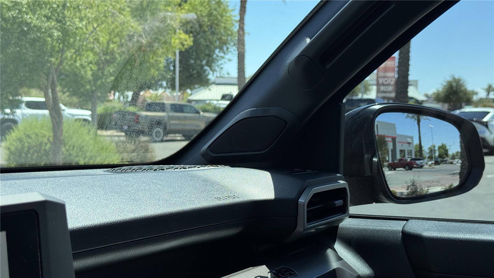 2025 Toyota Tacoma SR5 Double Cab photo 19