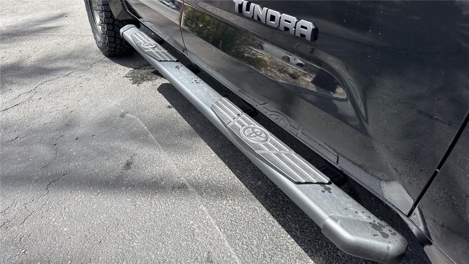 2025 Toyota Tundra SR5 CrewMax photo 10