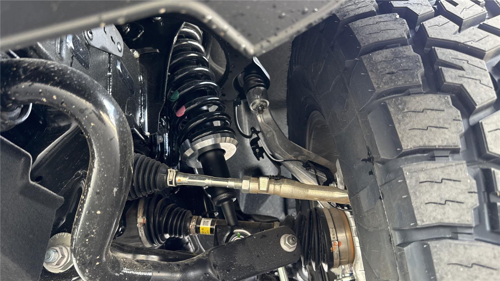 2025 Toyota Tundra SR5 CrewMax photo 13
