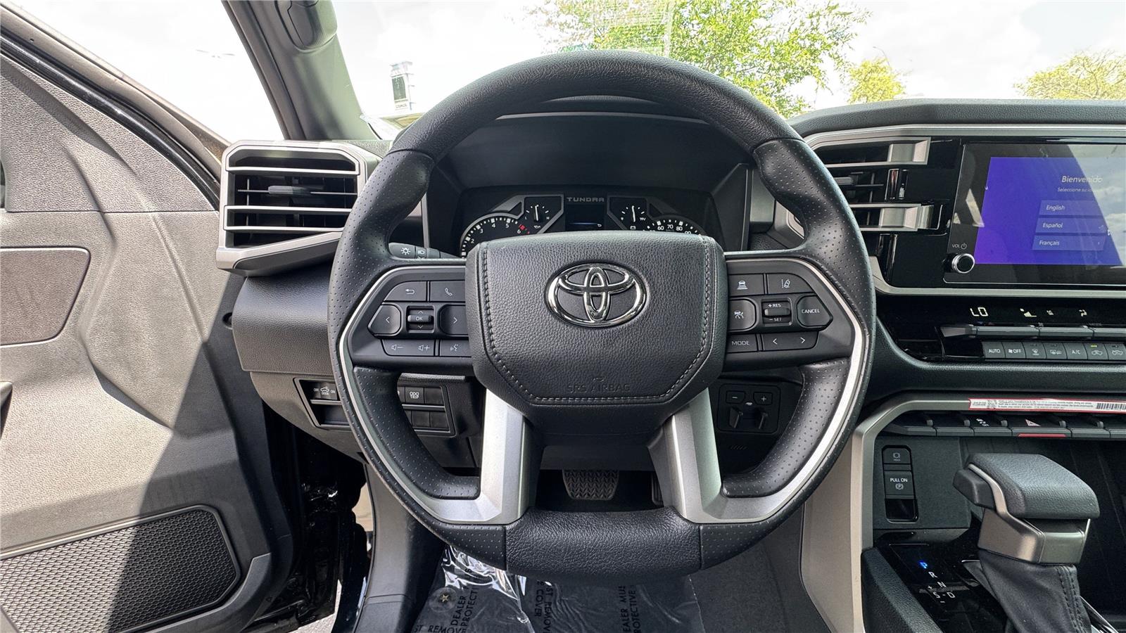 2025 Toyota Tundra SR5 CrewMax photo 23