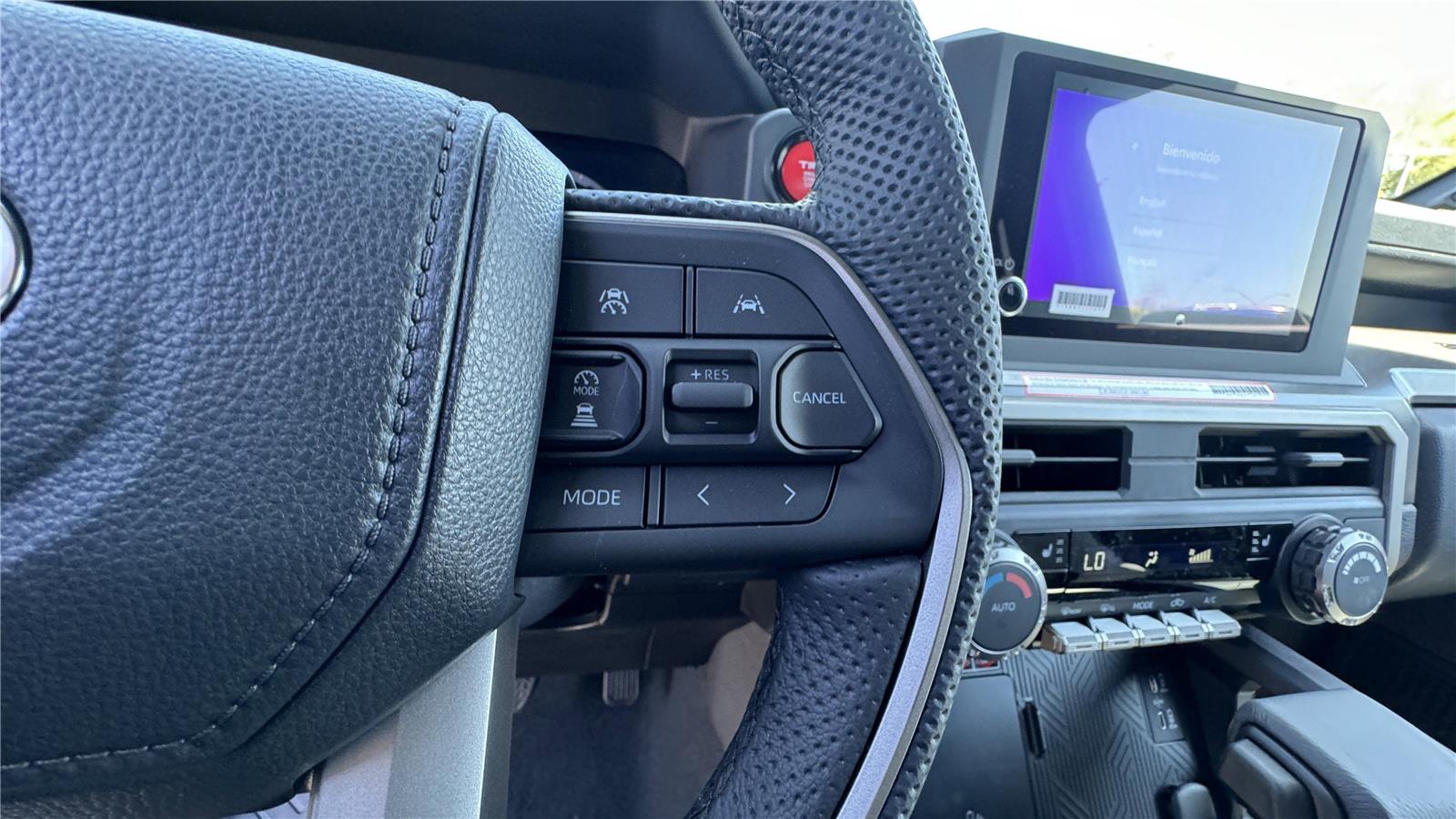 2025 Toyota Tacoma TRD Off-Road Double Cab photo 17