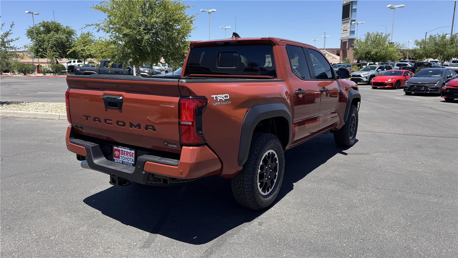 2025 Toyota Tacoma TRD Off-Road Double Cab photo 4