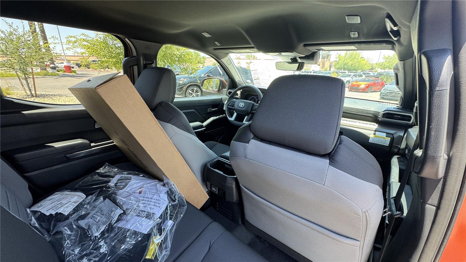 2025 Toyota Tacoma TRD Off-Road Double Cab photo 9