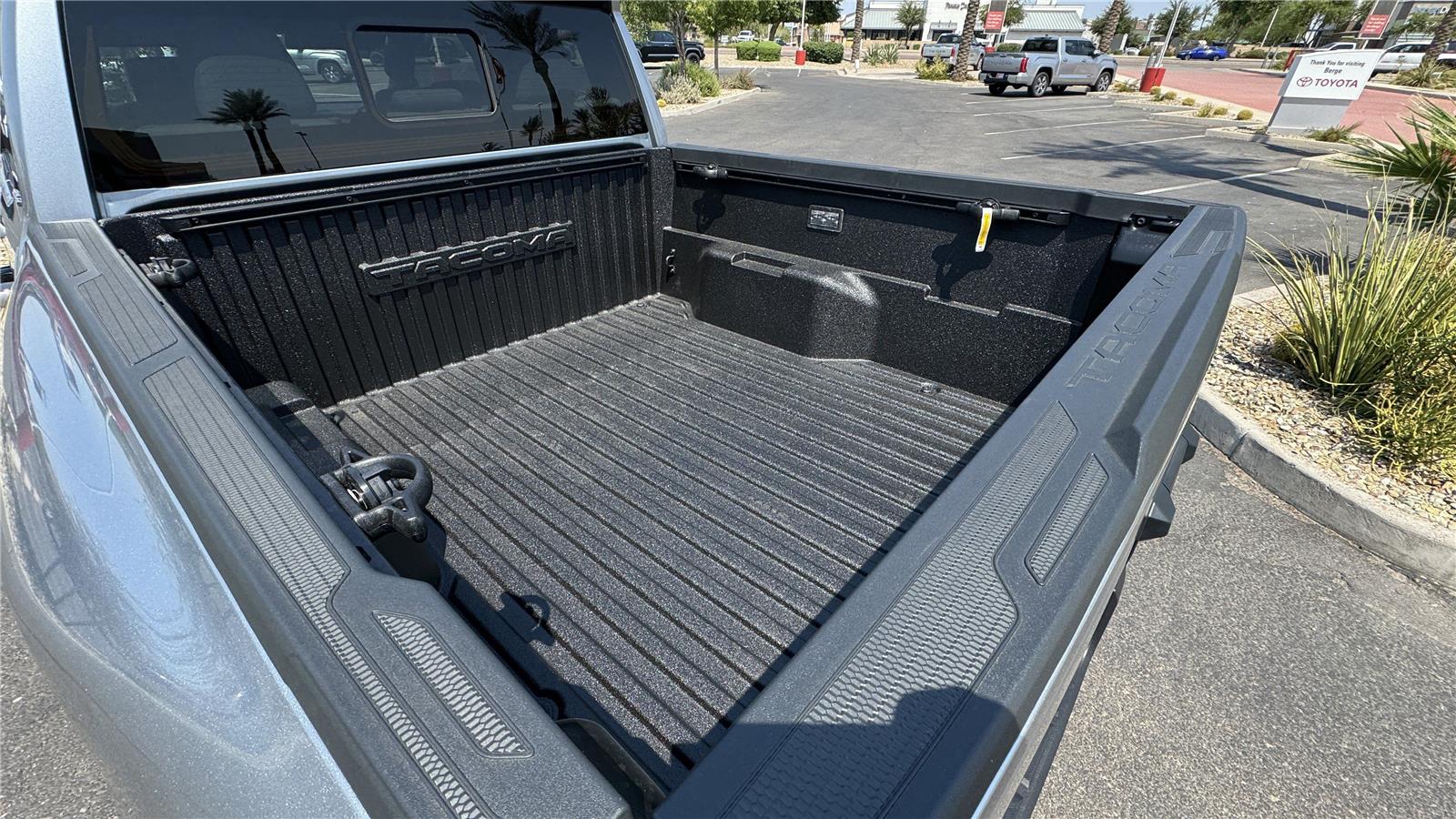 2025 Toyota Tacoma SR5 Double Cab photo 9