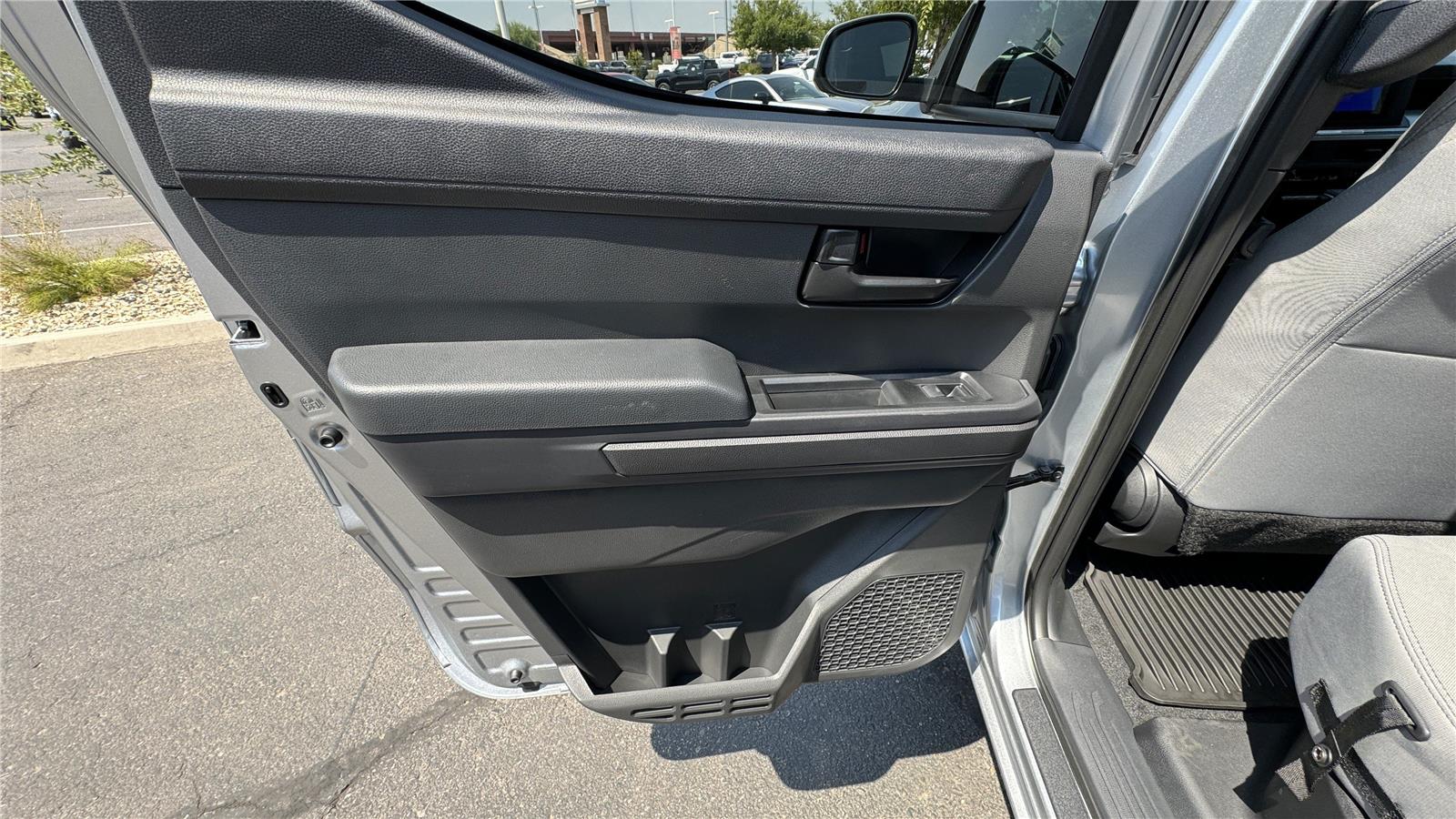 2025 Toyota Tacoma SR5 Double Cab photo 10
