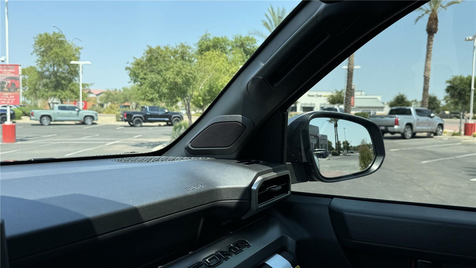 2025 Toyota Tacoma SR5 Double Cab photo 23