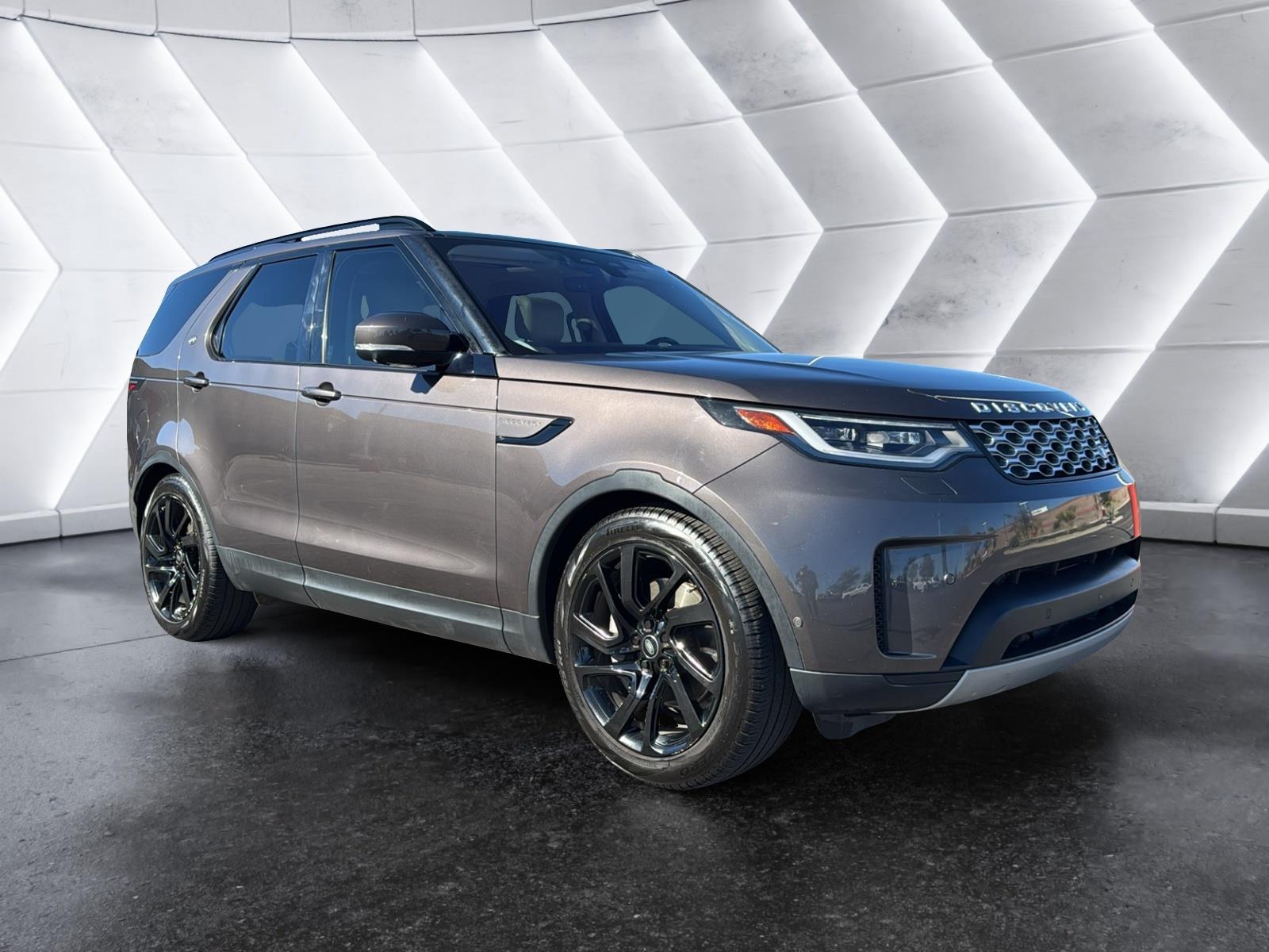 2021 Land Rover Discovery P300 S AWD