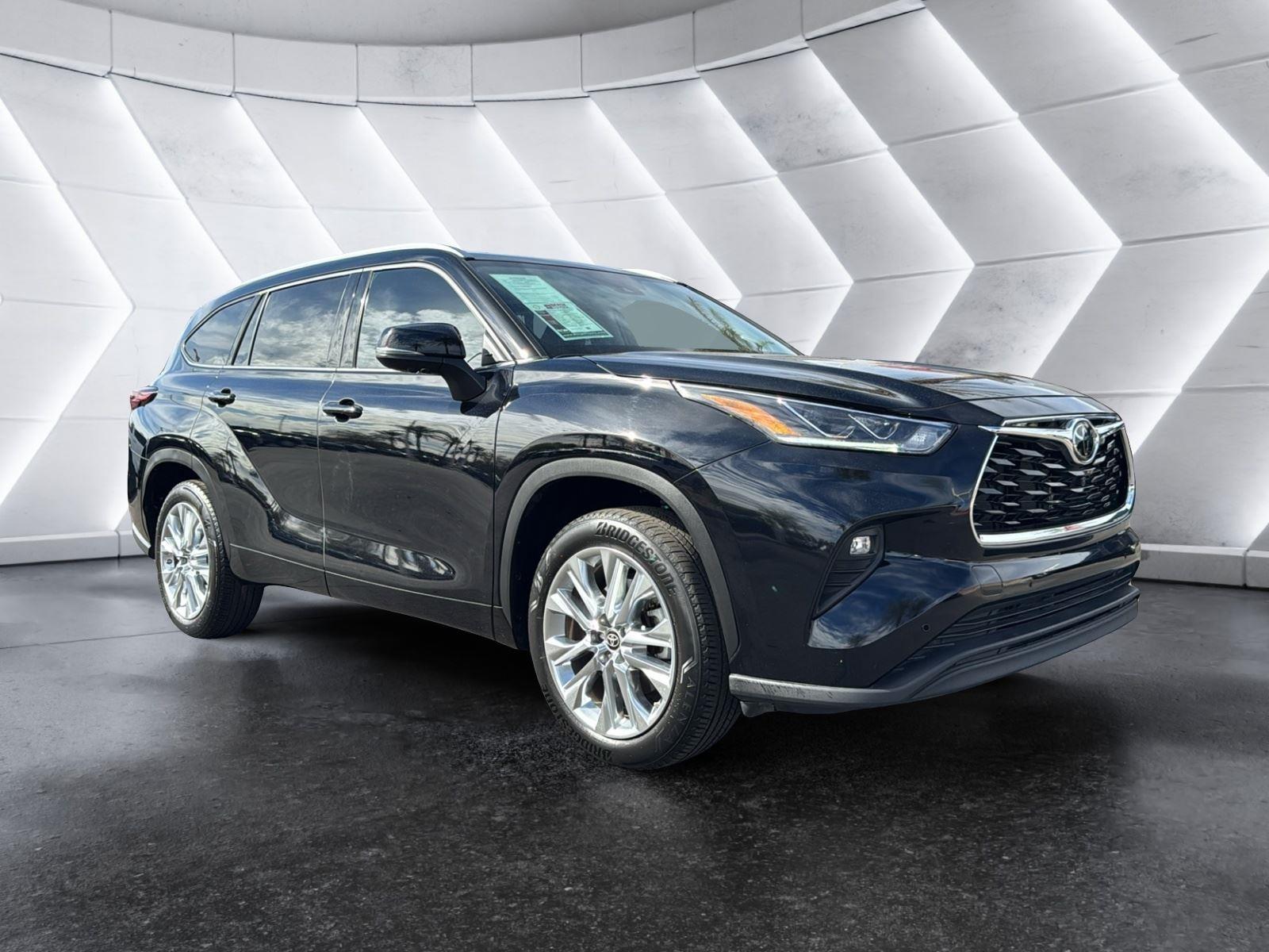 2024 Toyota Highlander Limited FWD
