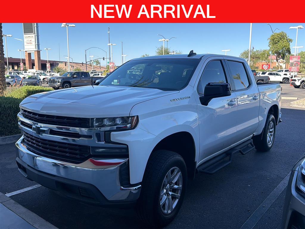 Summit White 2019 Chevrolet Silverado 1500 Pickup Truck 4X2 8-Speed Automatic