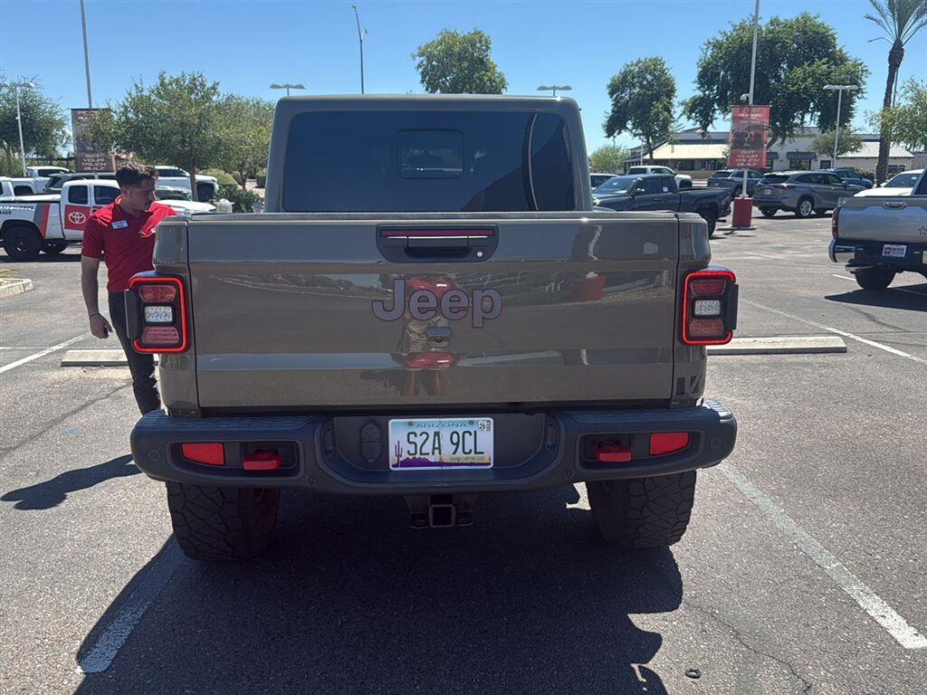 Used 2020 Jeep Gladiator Truck