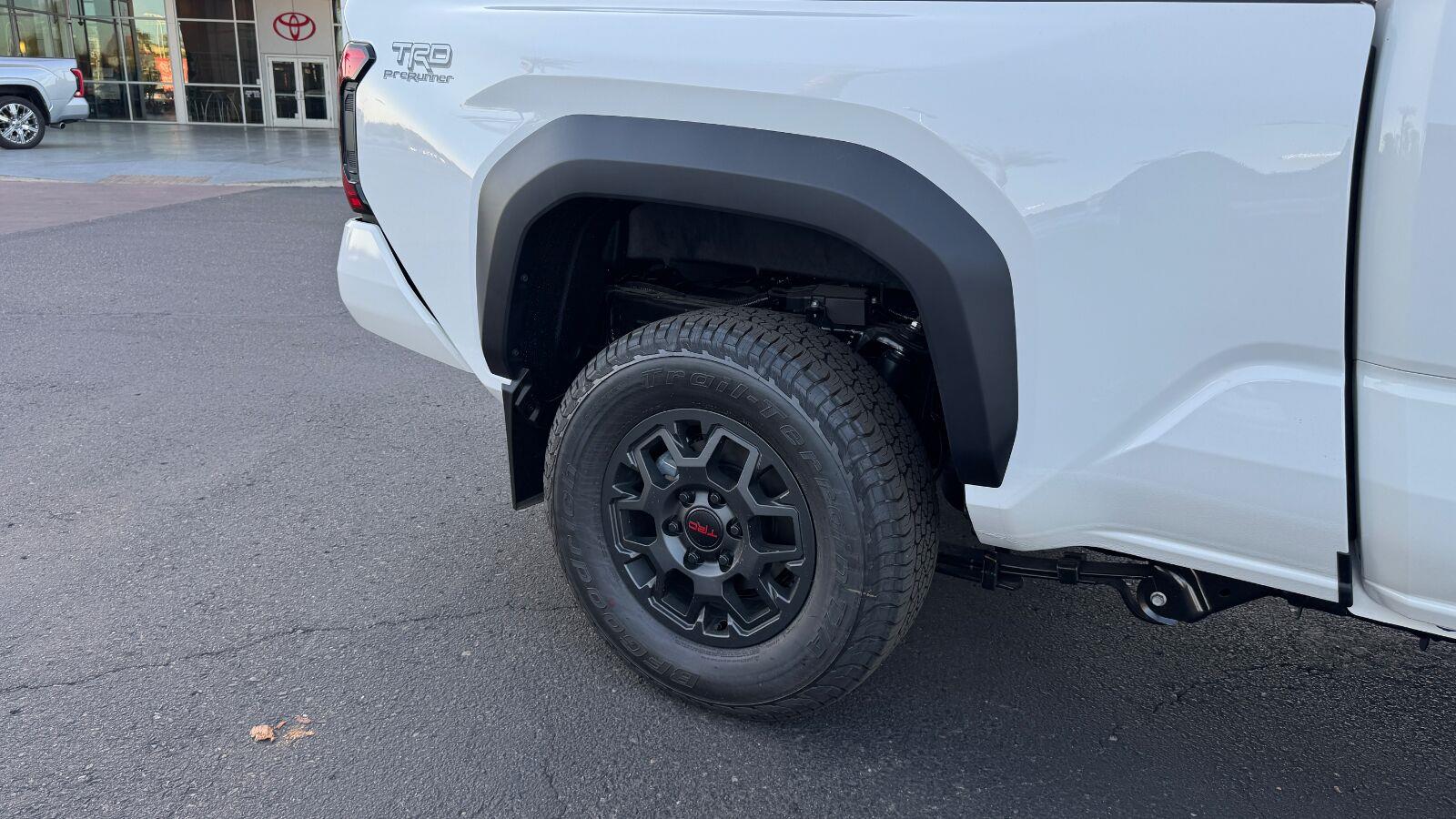 2026 Toyota Tacoma TRD PreRunner - Photo 8
