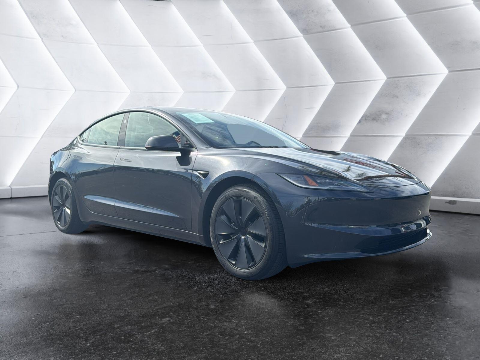 2025 Tesla Model 3 Long Range AWD