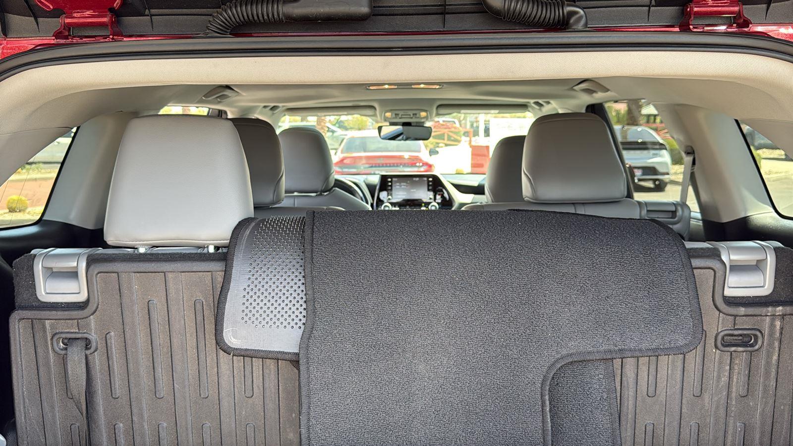 Used 2021 Toyota Highlander SUV