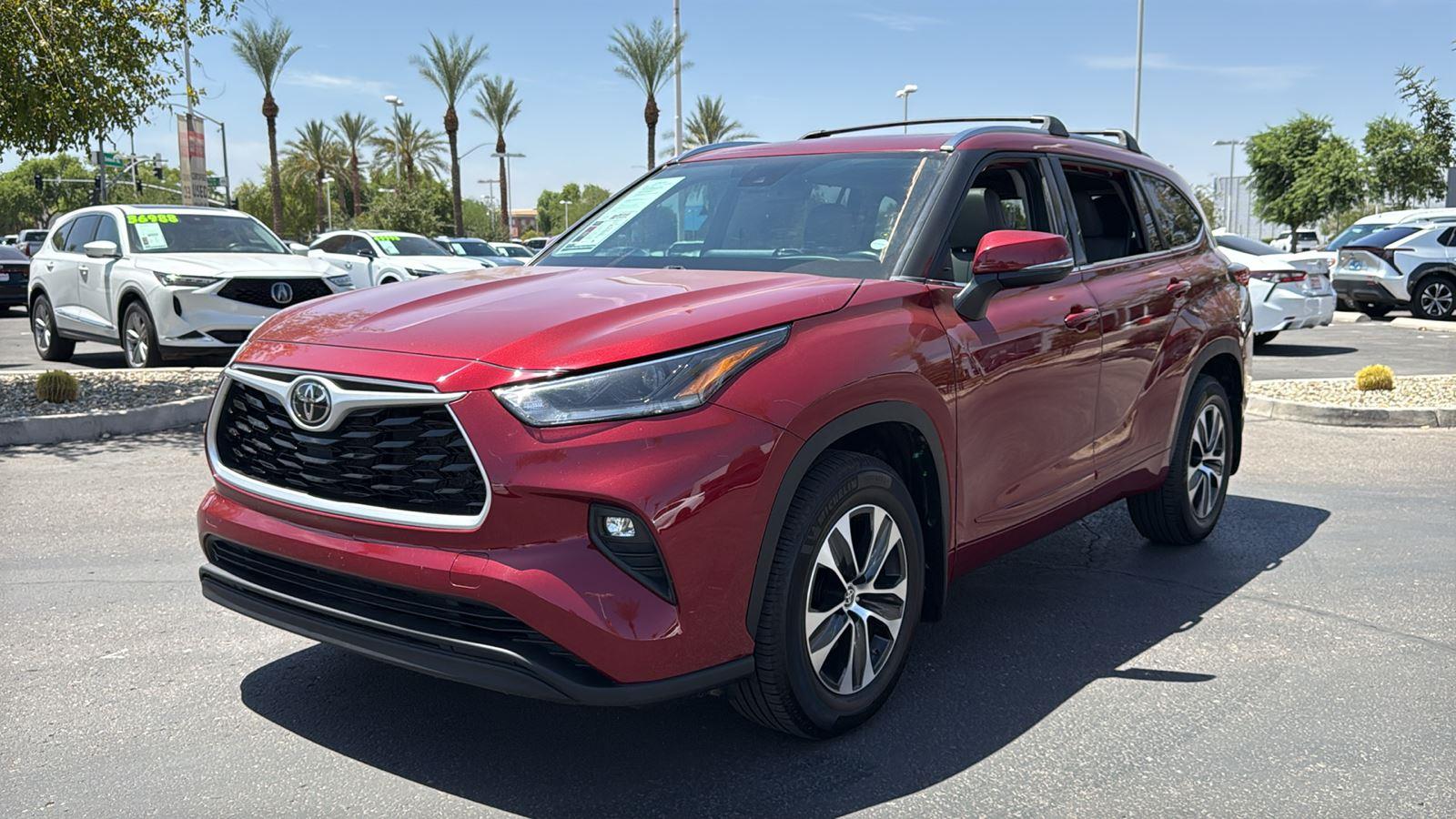Used 2021 Toyota Highlander SUV