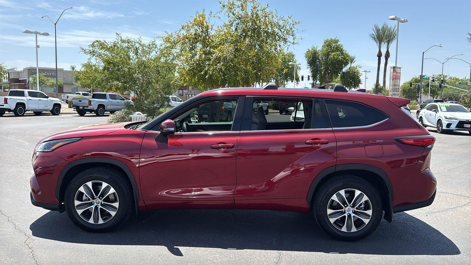 Used 2021 Toyota Highlander SUV