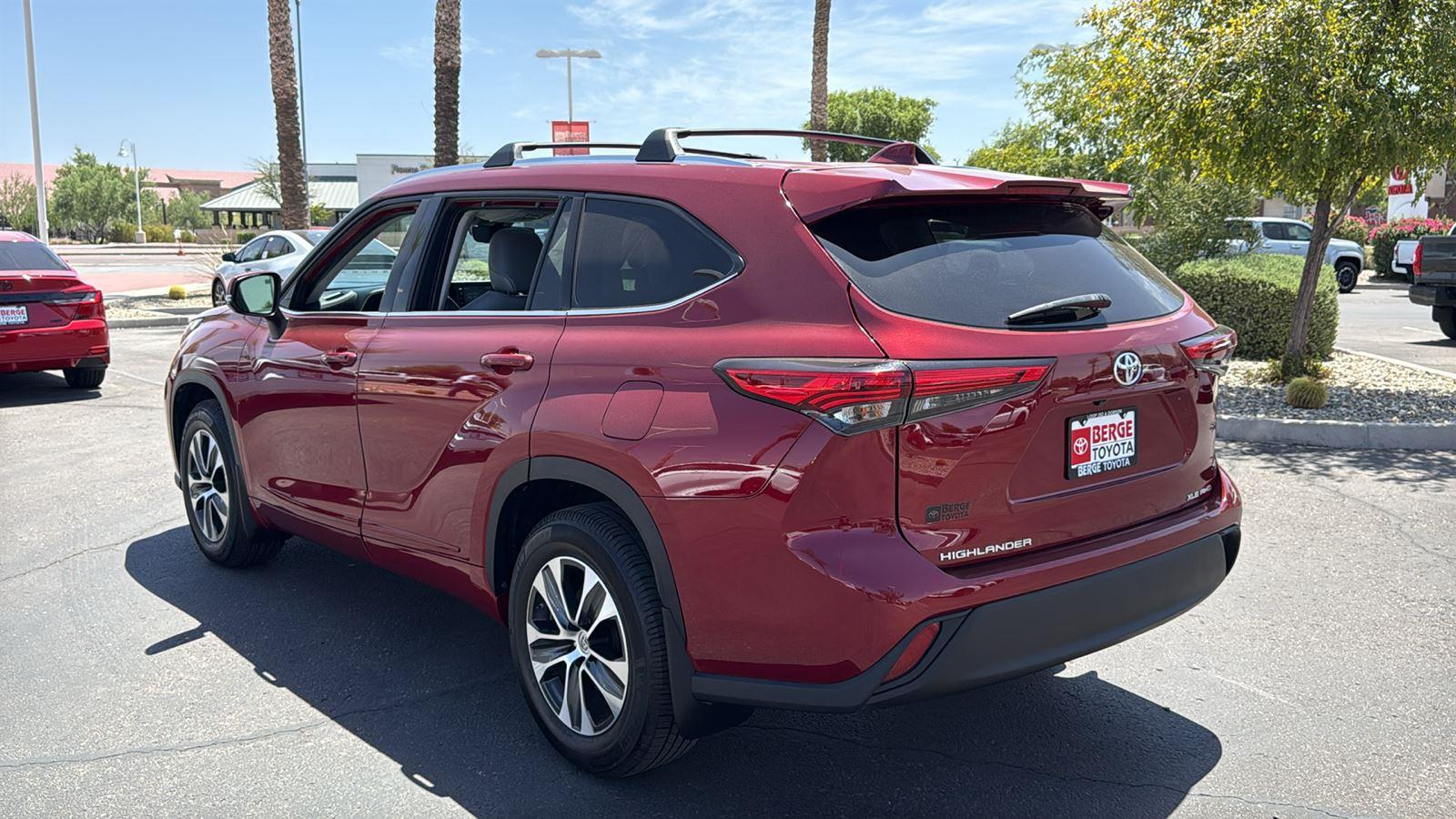 Used 2021 Toyota Highlander SUV
