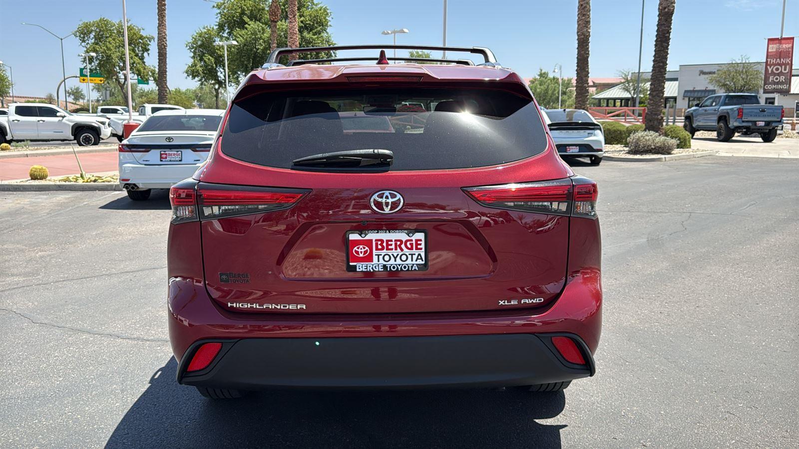 Used 2021 Toyota Highlander SUV