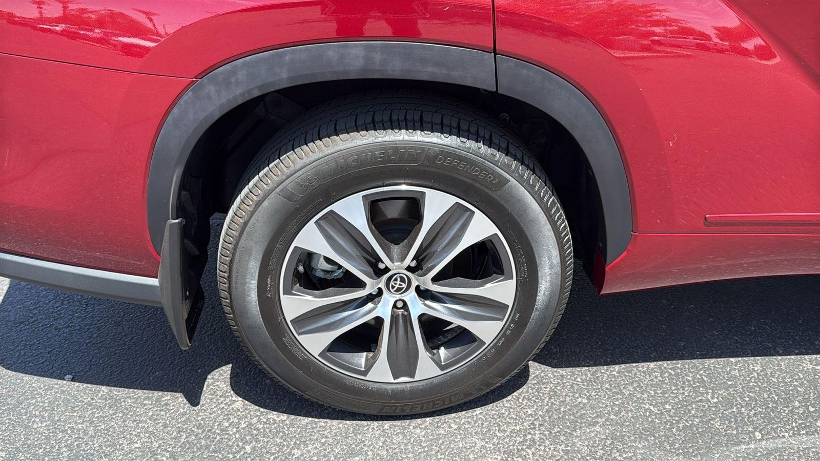 Used 2021 Toyota Highlander SUV