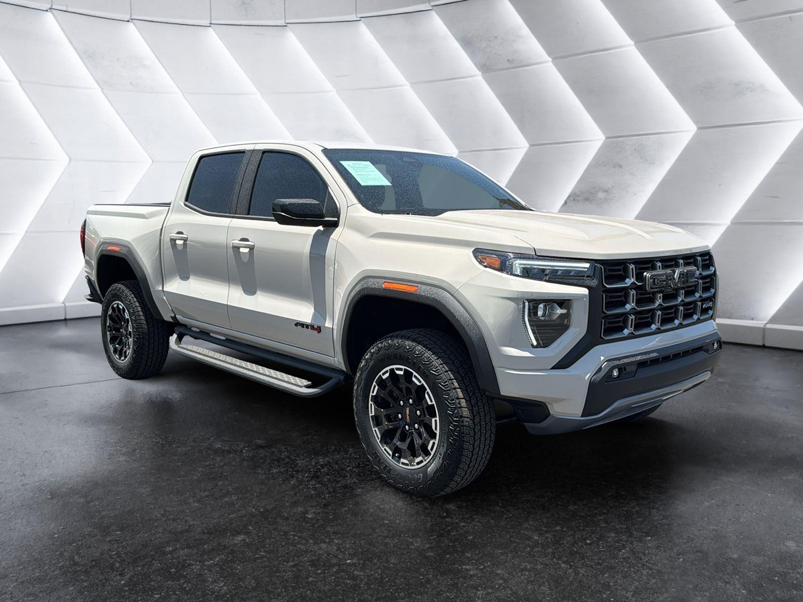 Coastal Dune 2026 GMC Canyon Pickup Truck Four-Wheel Drive 8-Speed Automatic