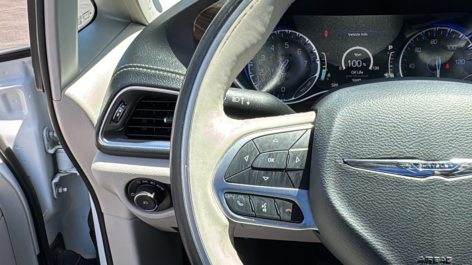 Used 2021 Chrysler Pacifica Van