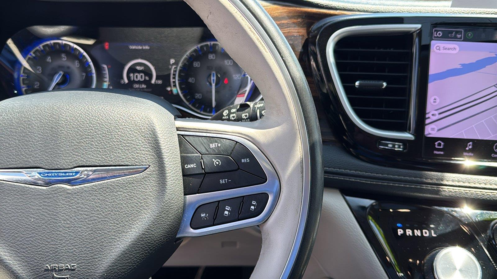 Used 2021 Chrysler Pacifica Van