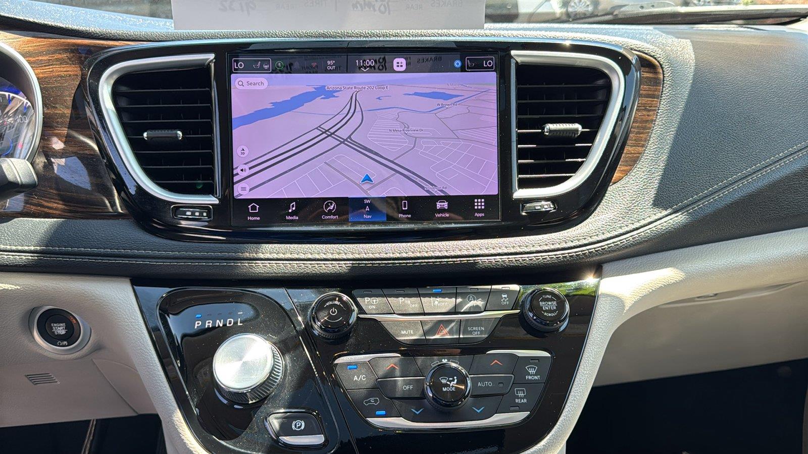 Used 2021 Chrysler Pacifica Van