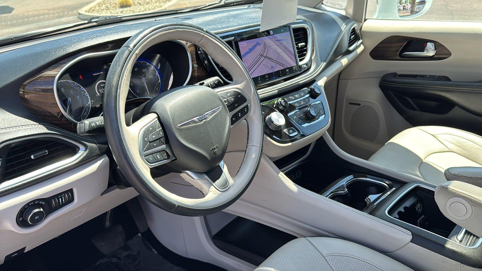 Used 2021 Chrysler Pacifica Van
