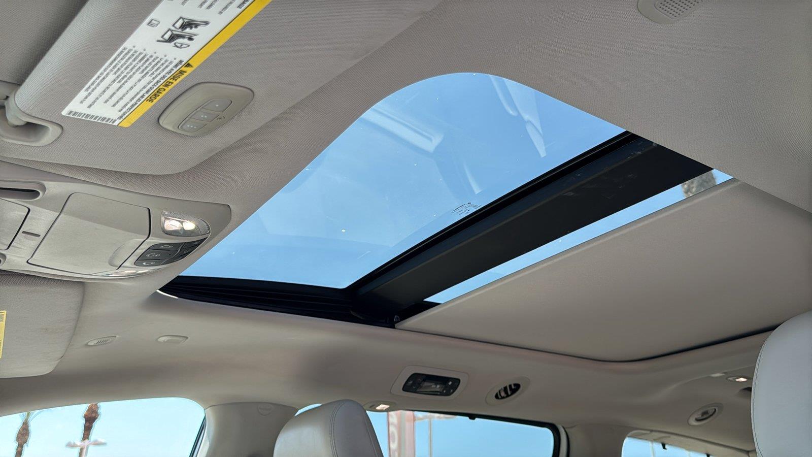 Used 2021 Chrysler Pacifica Van